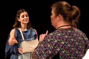 Not Medea, photo 8 of 59
