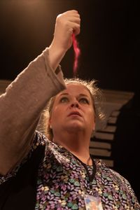 Not Medea, photo 10 of 59