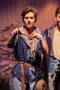 Antigone, photo 13 of 75