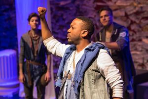 Antigone, photo 10 of 75