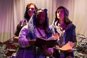 Antigone, photo 5 of 75