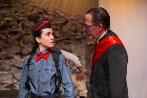 Antigone, photo 32 of 75